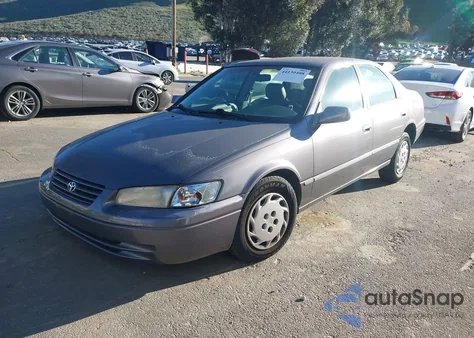 1999 Toyota Camry Le из США, поврежденный, VIN JT2BG22K2X0340736